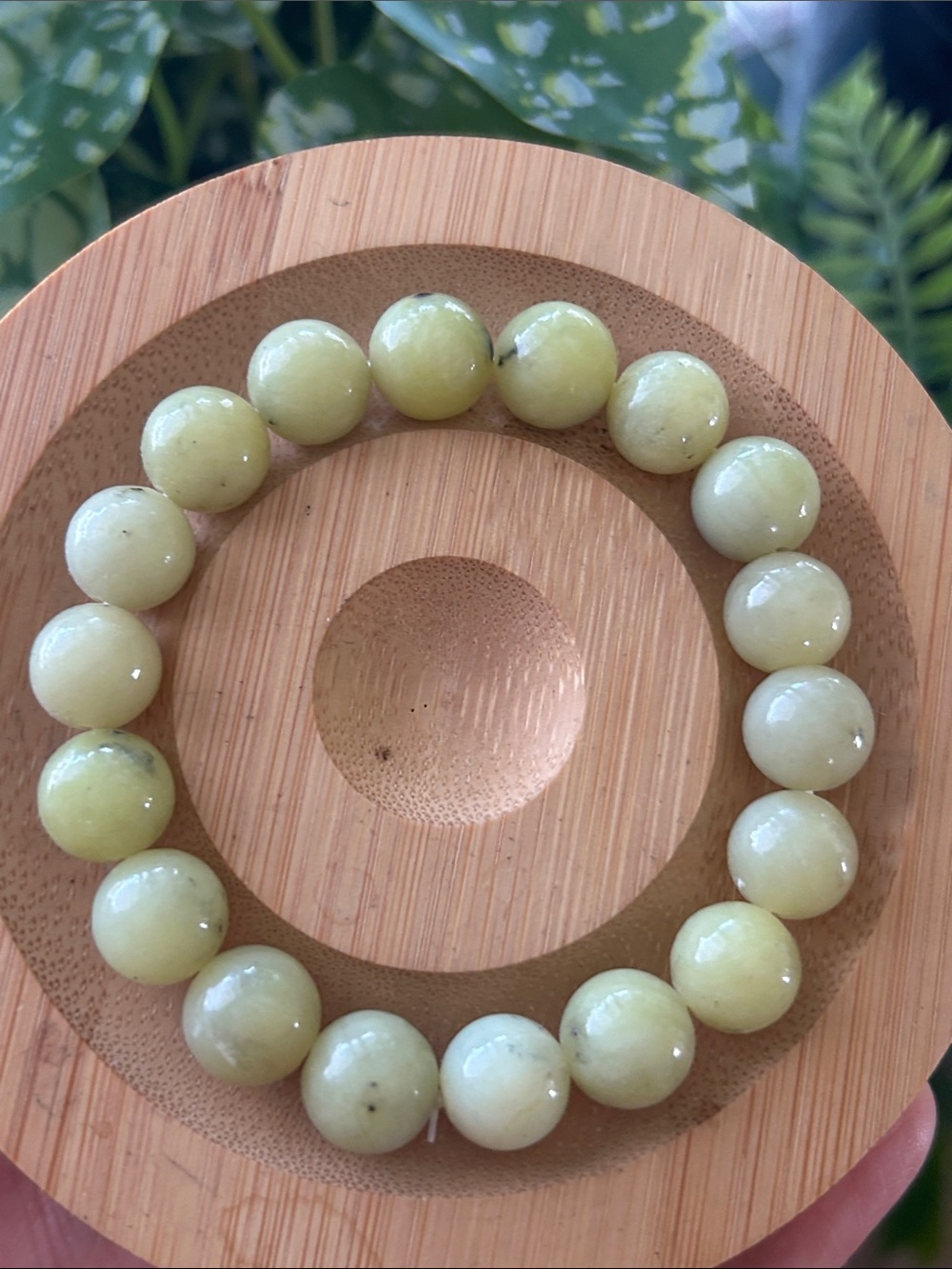 10mm lemon jade stretch beaded bracelet
